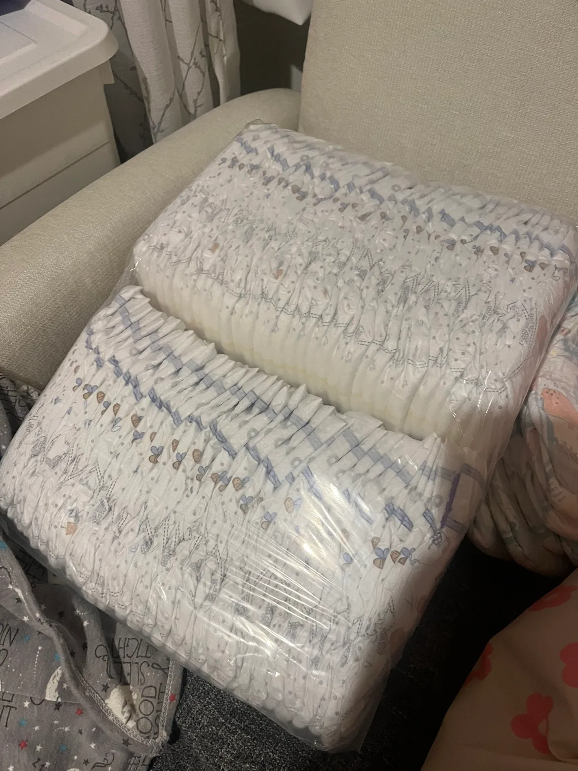 Mixed Lot of 250+ Size 3 Diapers image indicator(7)