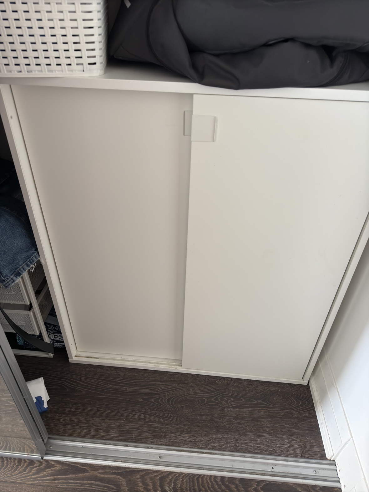 White Shoe Cabinet with Sliding Doors - photo 3