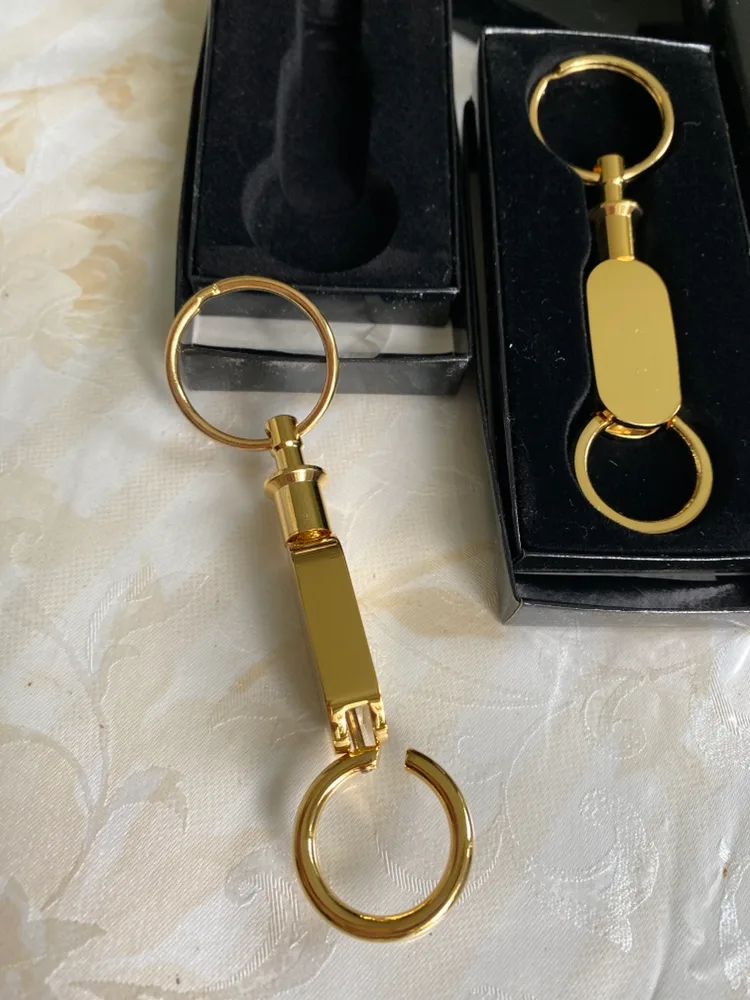 Gold Keychains image indicator(2)