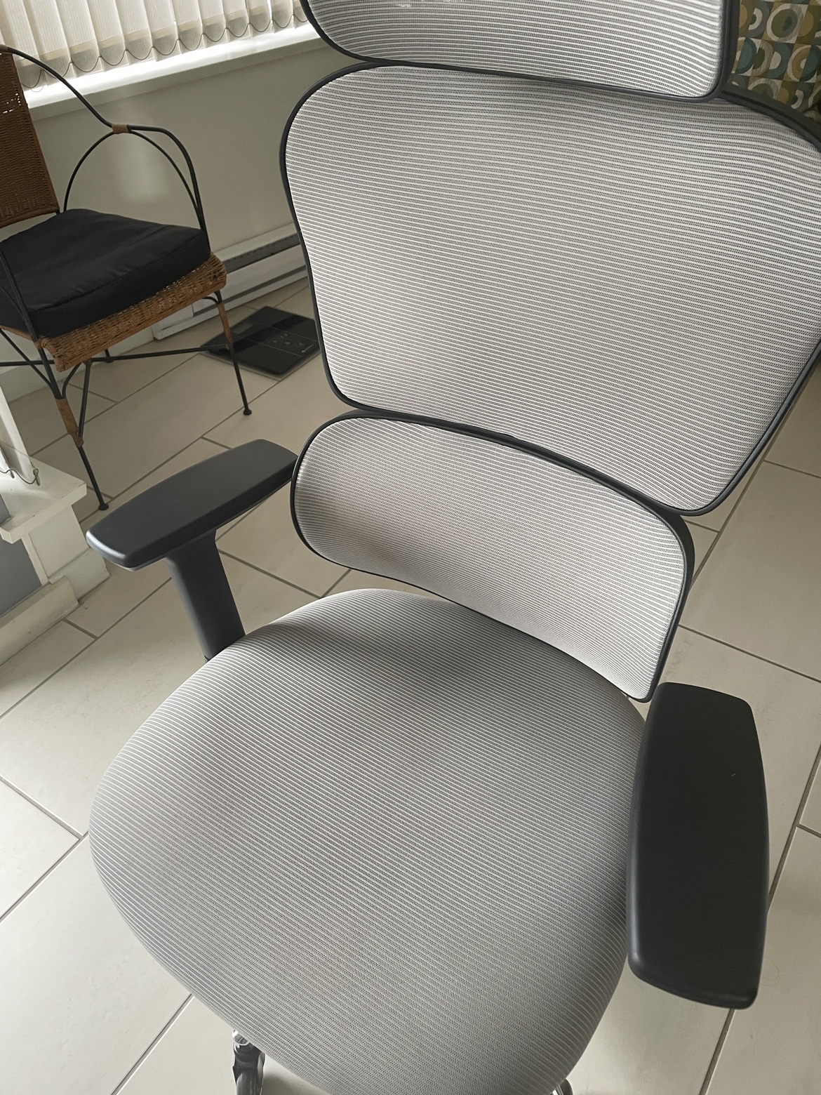 Ergonomic Office Chair - photo 2