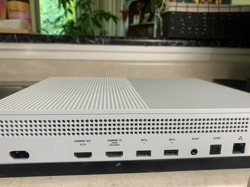 Xbox One S Console image indicator(2)