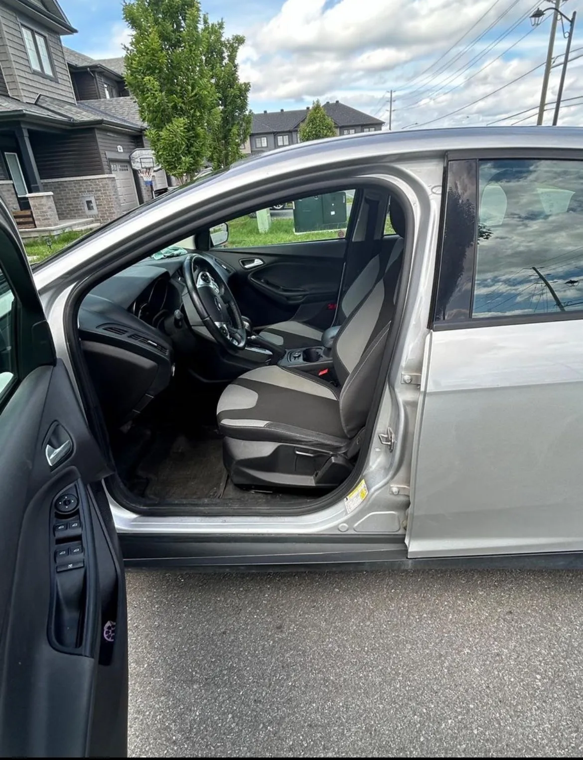 2014 Ford Focus image indicator(4)