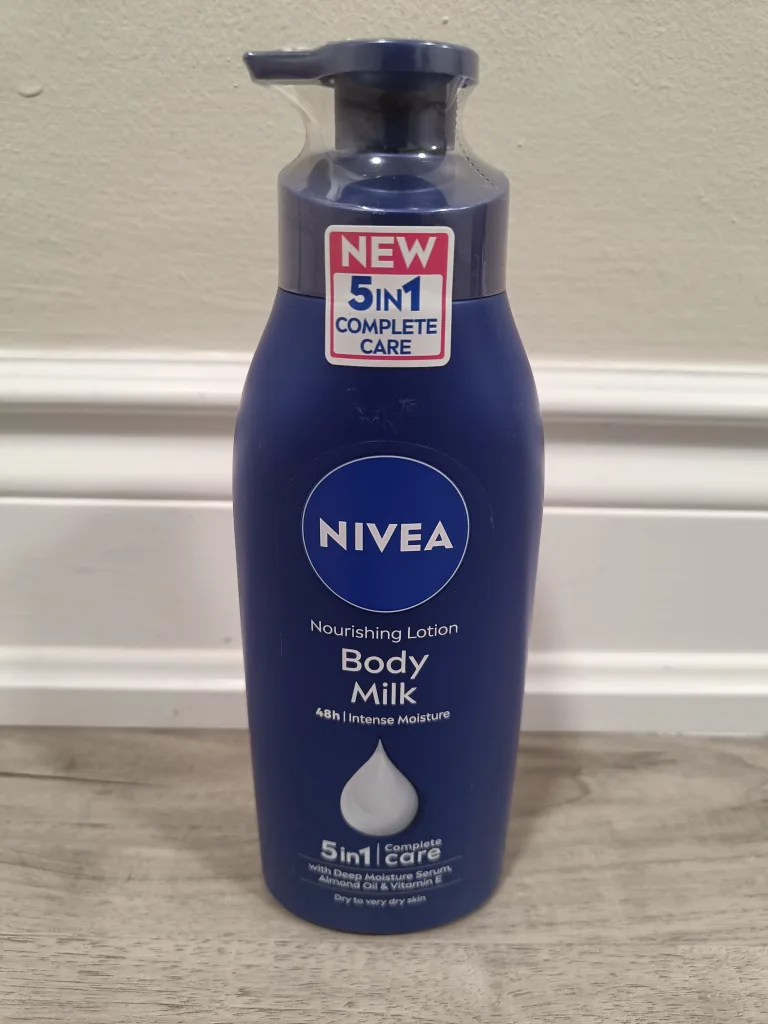 Nivea Body Milk Lotion(400 ml) thumbnail