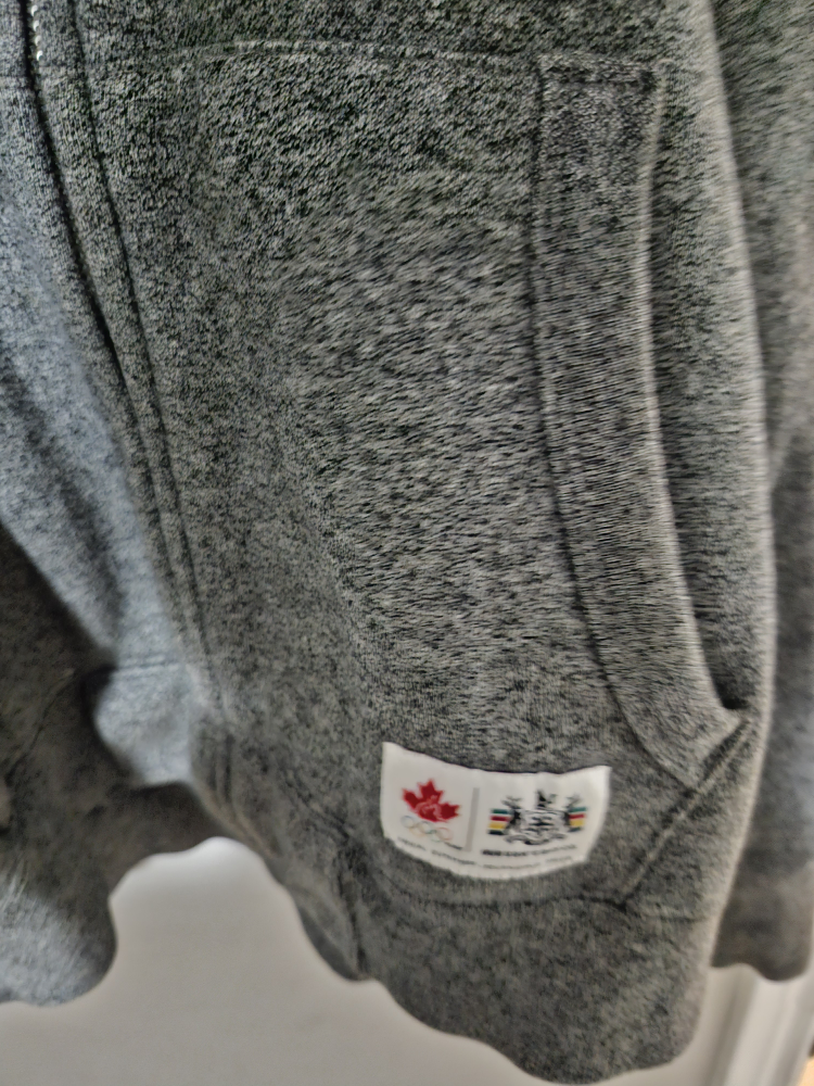 $10 boys hudson Canada hoodie (10/12) - photo 4