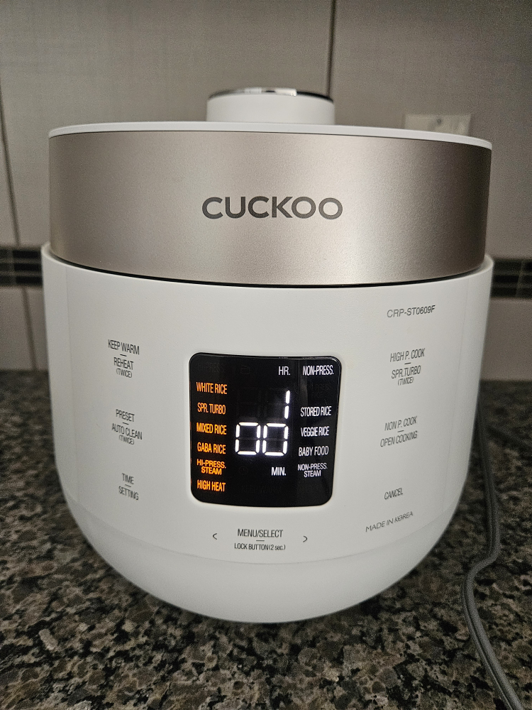Cuckoo CRP-ST0609F 6-Cup Electric Pressure Rice Cooker
