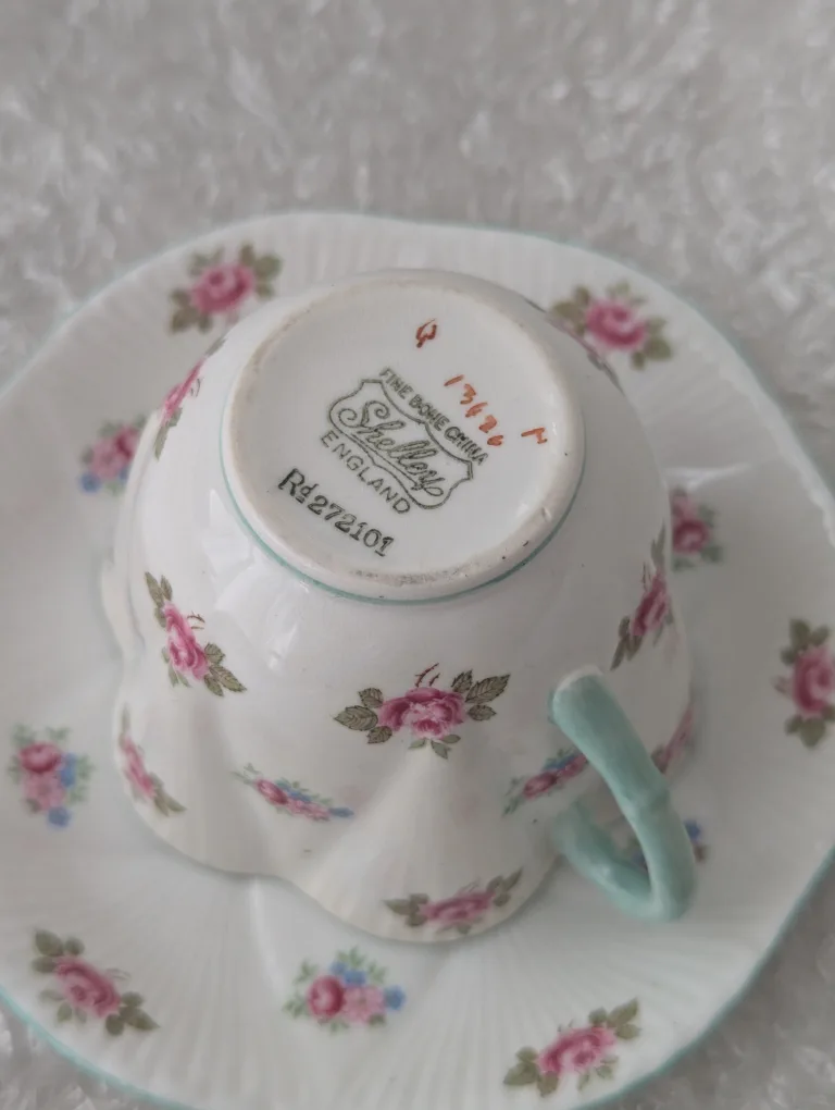 Antique/Vintage Shelley tea cup and saucer image indicator(3)