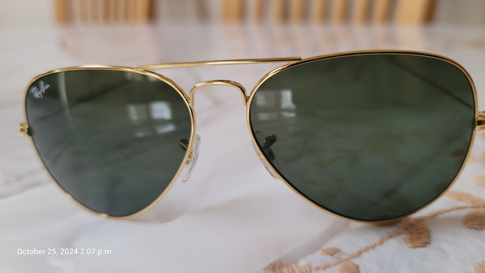 Brand New Ray-Ban RB 3025 Aviator Sunglasses - $75 - photo 3