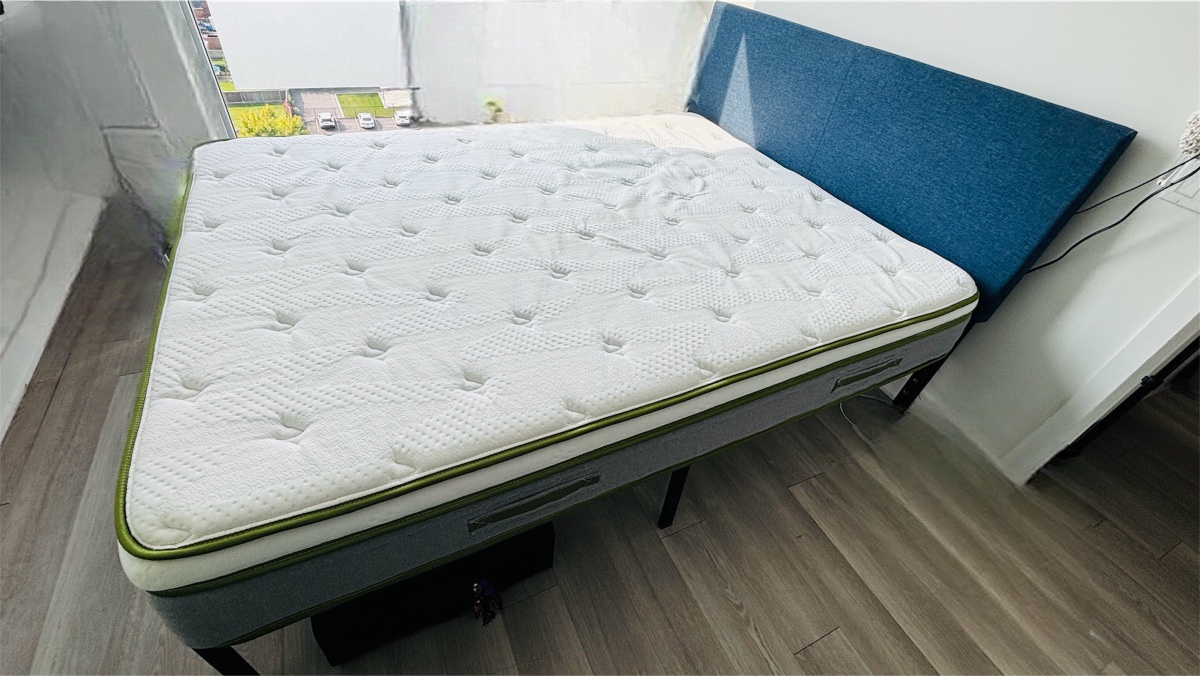 Novilla Queen size mattress - photo 4