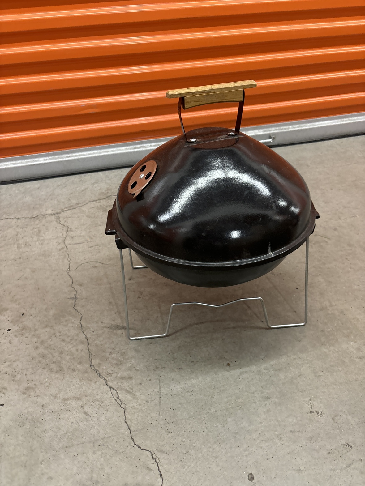 Small Charcoal BBQ Grill