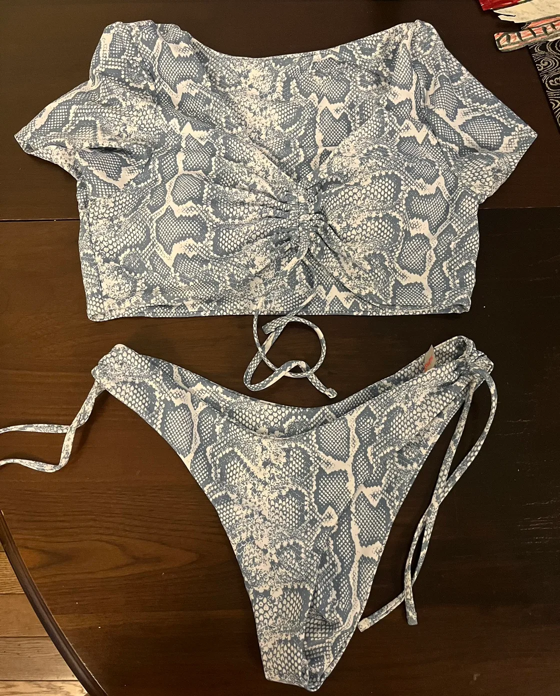 Bikini thumbnail