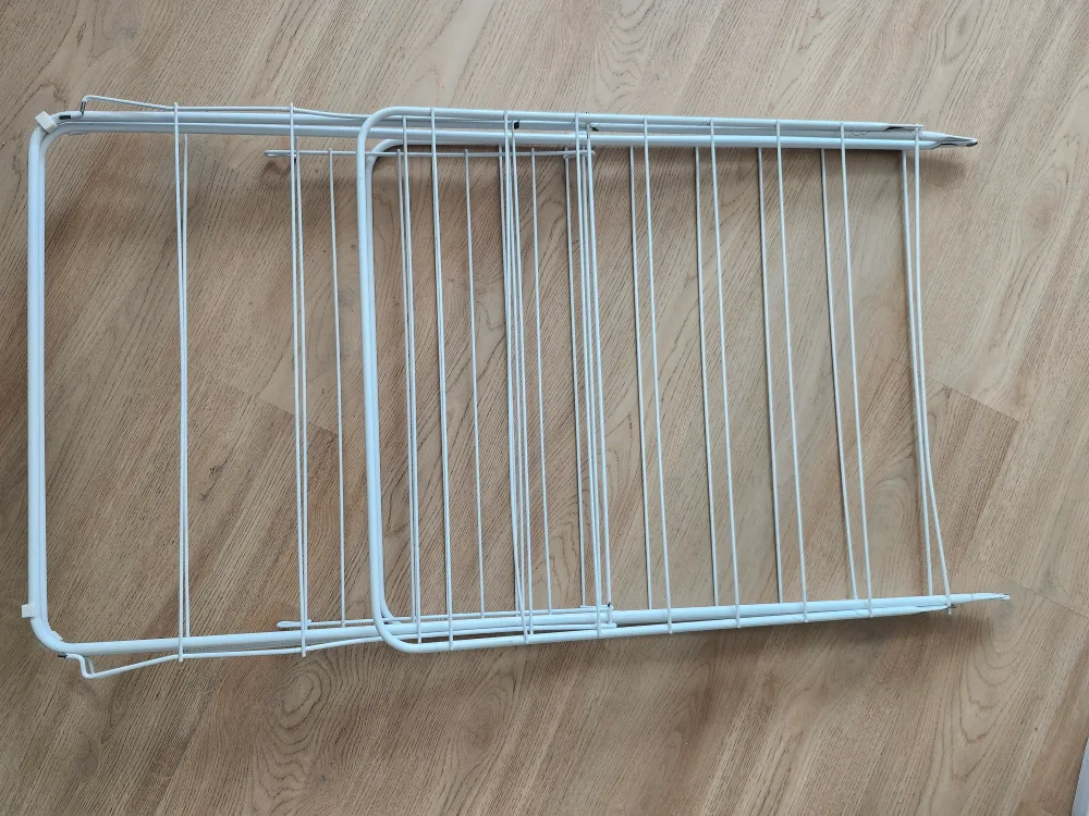 White Collapsible Drying Rack thumbnail