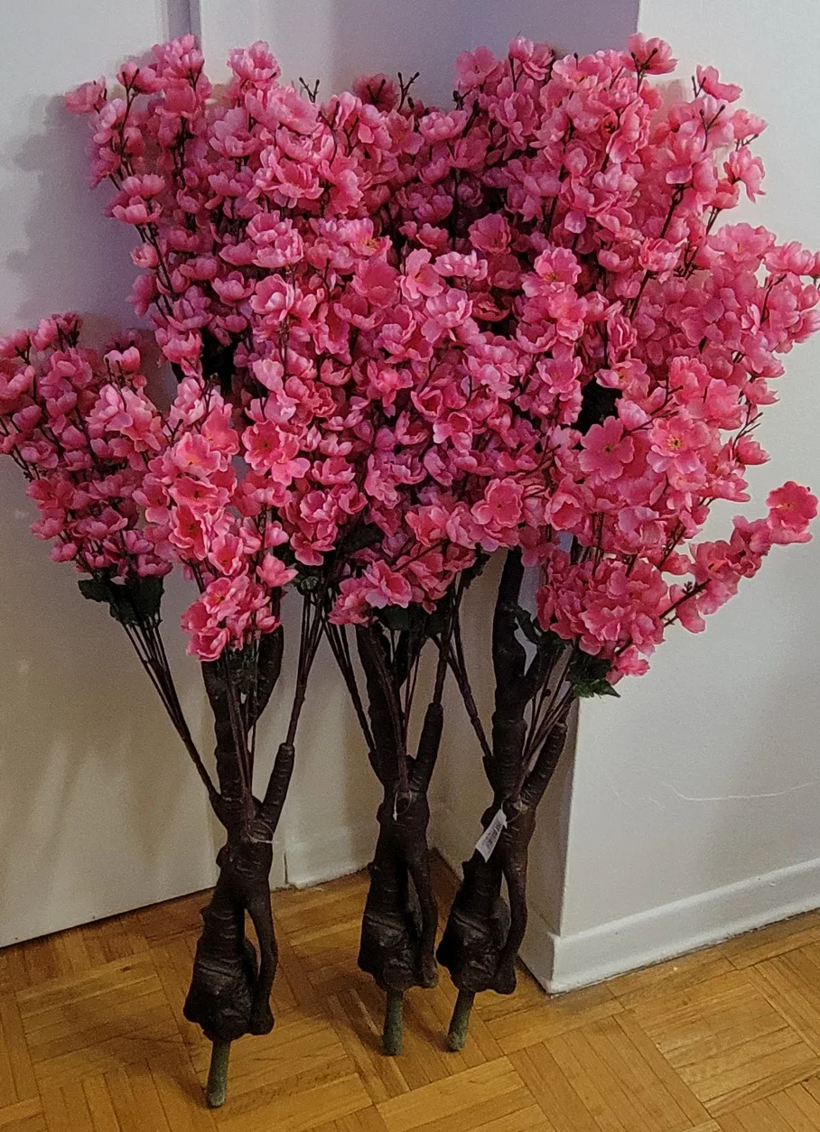 Artificial Flowers For Home / Party Decorations image indicator(6)