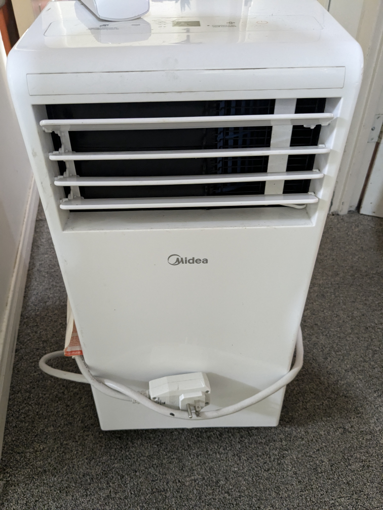 Midea Portable Air Conditioner - photo 2