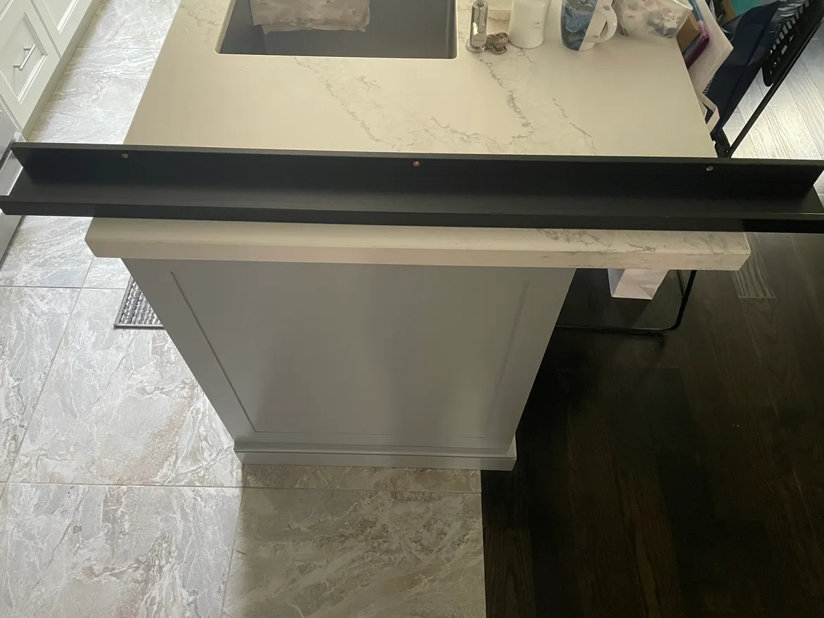 IKEA Ribba picture ledge 45 1/4” long image indicator(2)