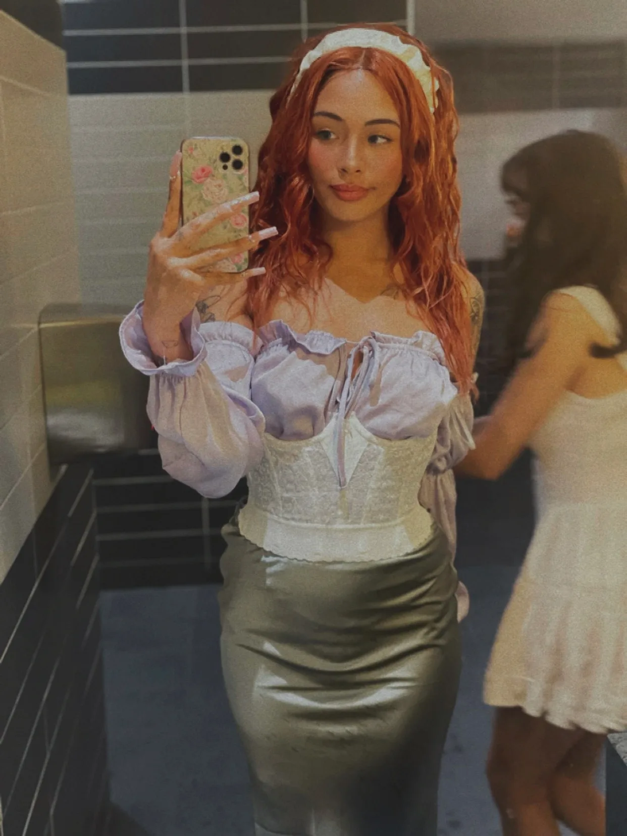 Real Human Hair Lace Front Wig image indicator(4)