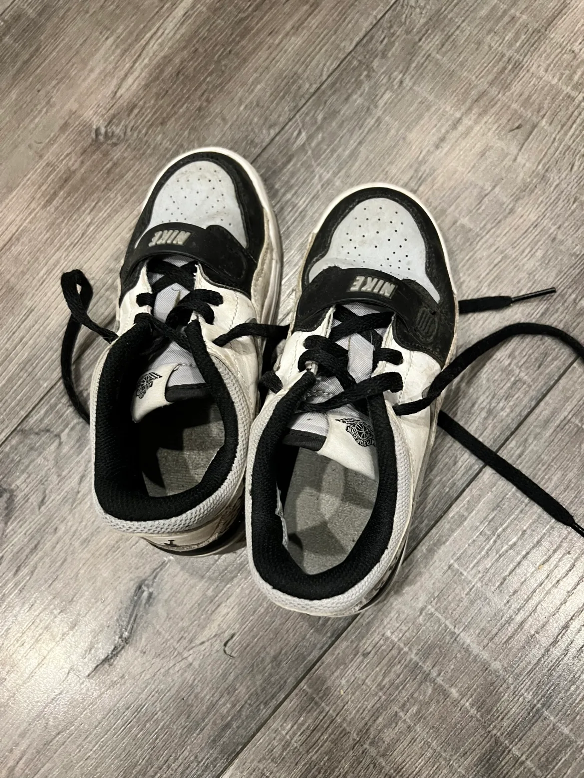 Nike Air Jordan kids Shoes thumbnail