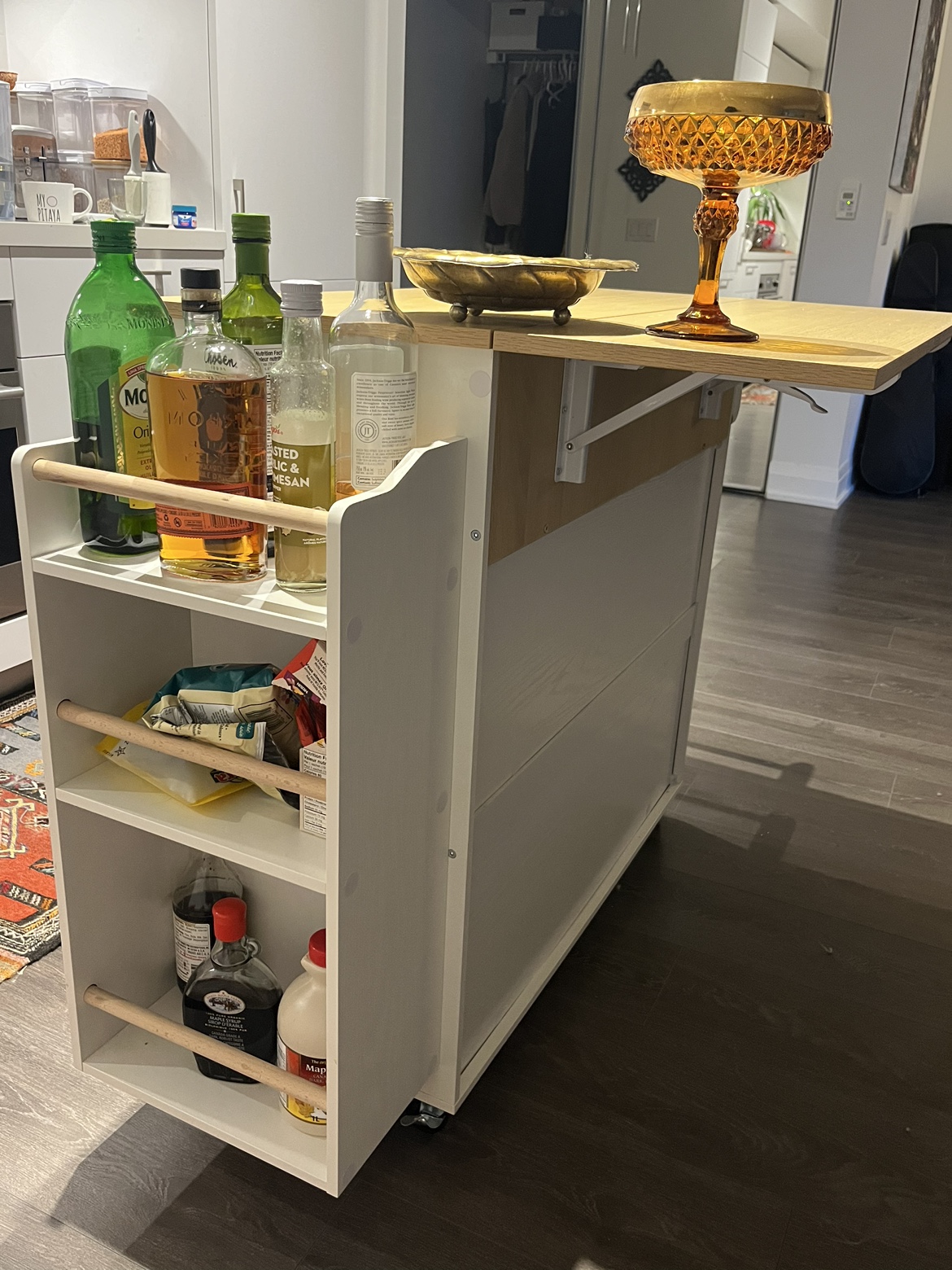 Kitchen Island with Expandable Countertop - photo 5