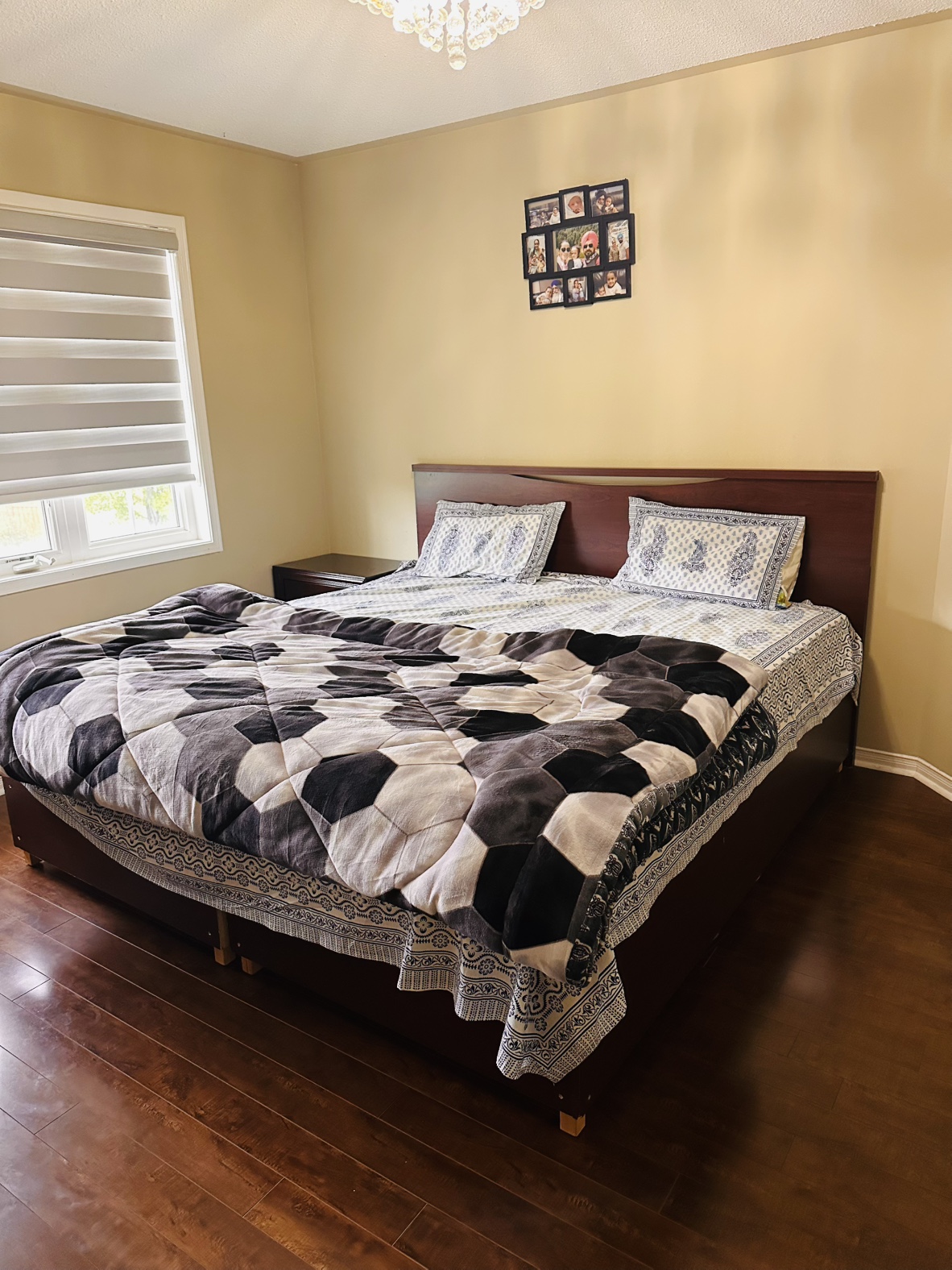 King Size Bed with mattress (storage bed) - photo 2