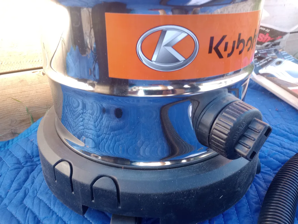 Kubota Wet/Dry Vacuum image indicator(6)