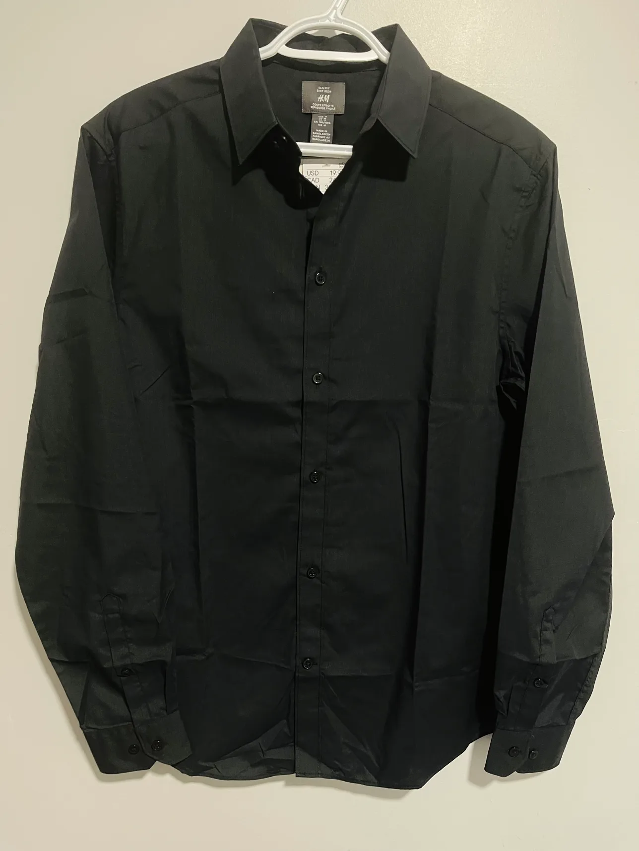 Brandnew H&M Men's Black Long Sleeve Button Up Shirt image indicator(2)