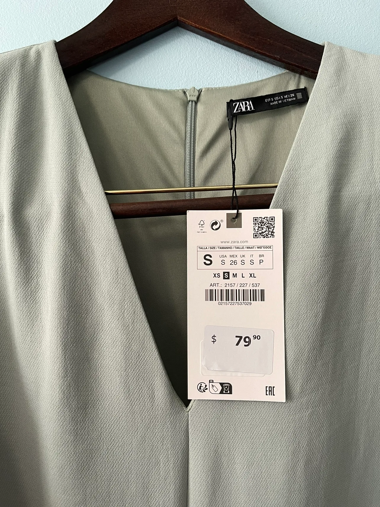 Zara Green Jumpsuit with Belt (Brand new) image indicator(4)