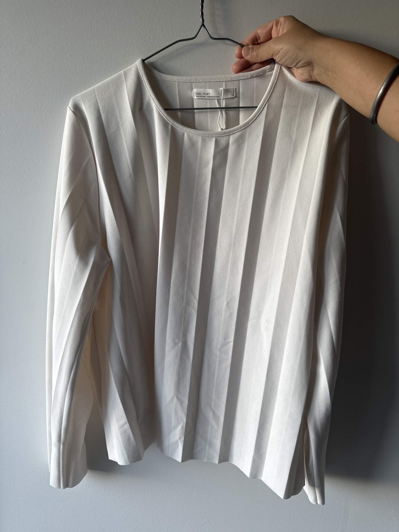 Oak + Fort White Pleated Blouse