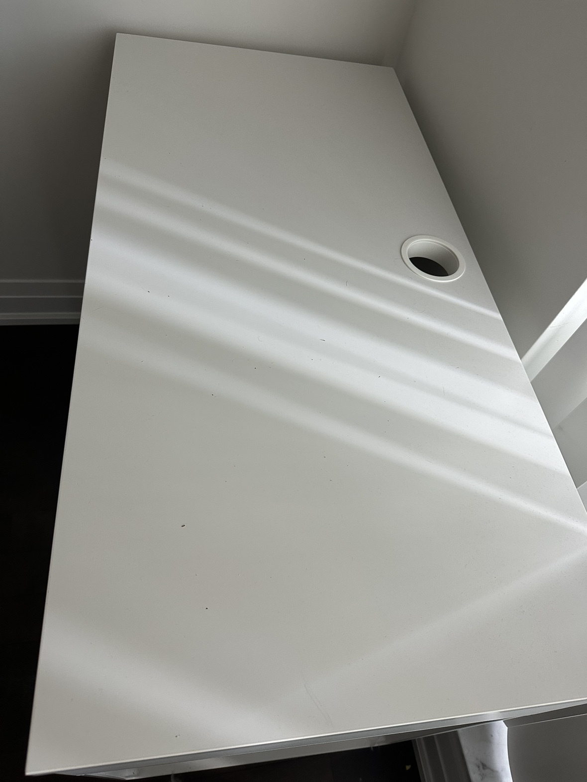 IKEA Micke White Desk - photo 3