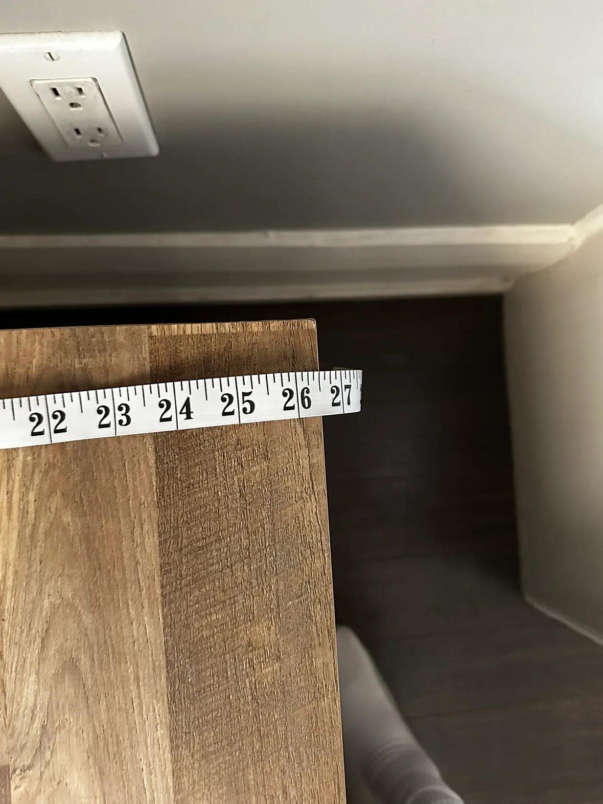 Signature Design by Ashley - Gerdinet Lift Top Coffee Table image indicator(9)