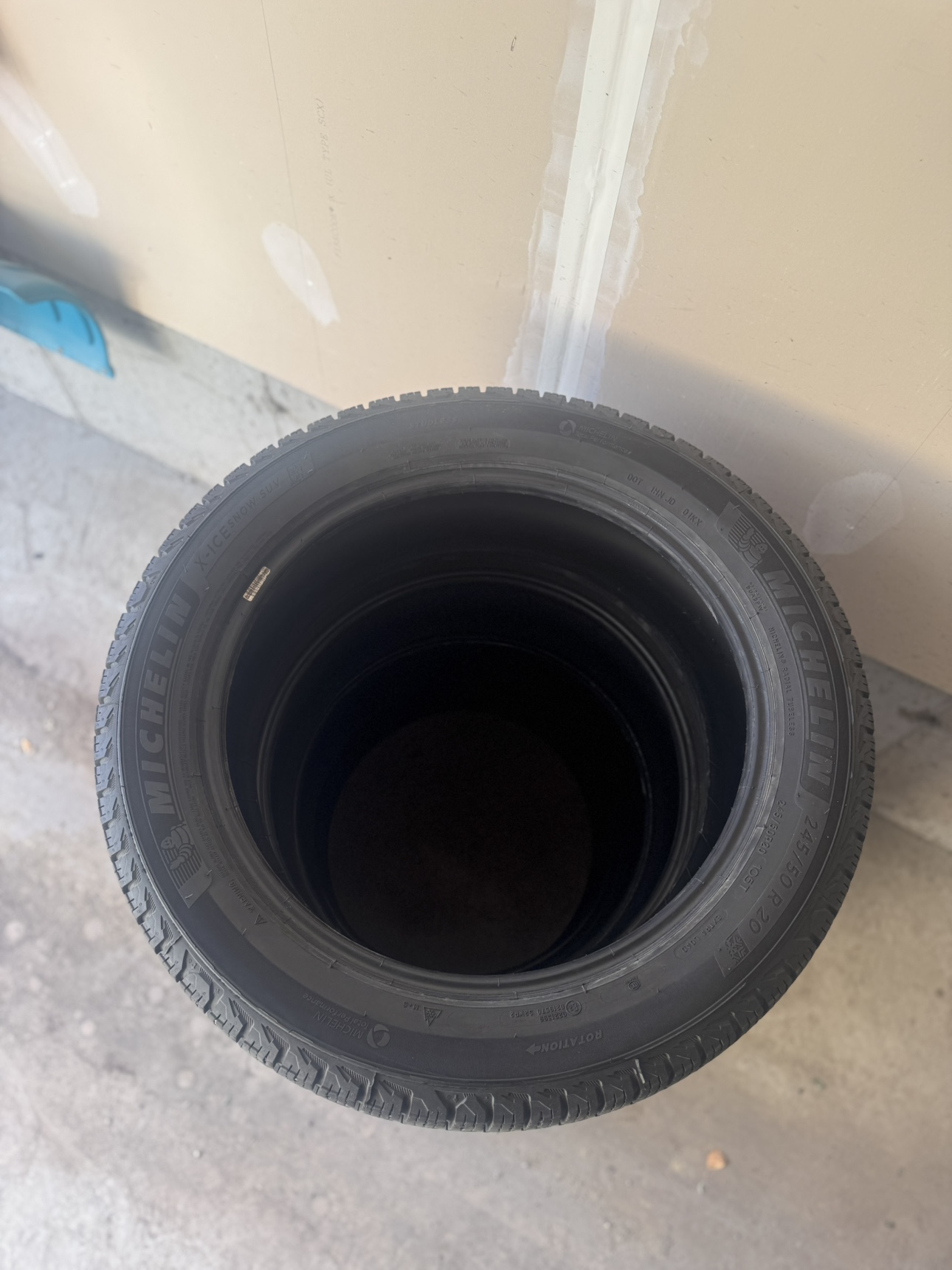 Michelin X-Ice Snow SUV Tires - Set of 4 - photo 5