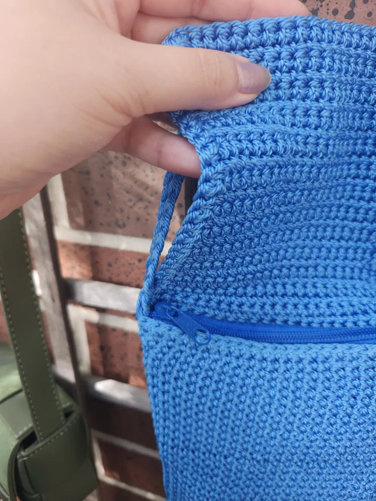 New Bags and Purses Blue Green Knit Crochet Crossbody image indicator(3)