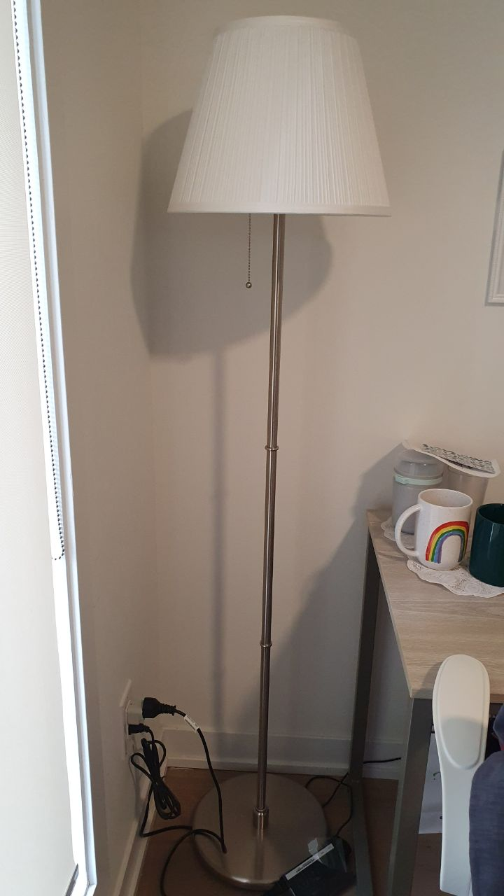 Ikea floor lamp Kryssmast + 2 bulbs - photo 2
