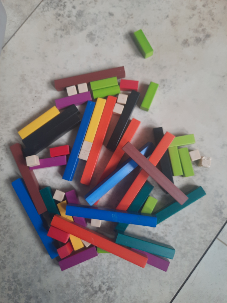 Math Manipulatives Bundle and French Board Game - photo 2