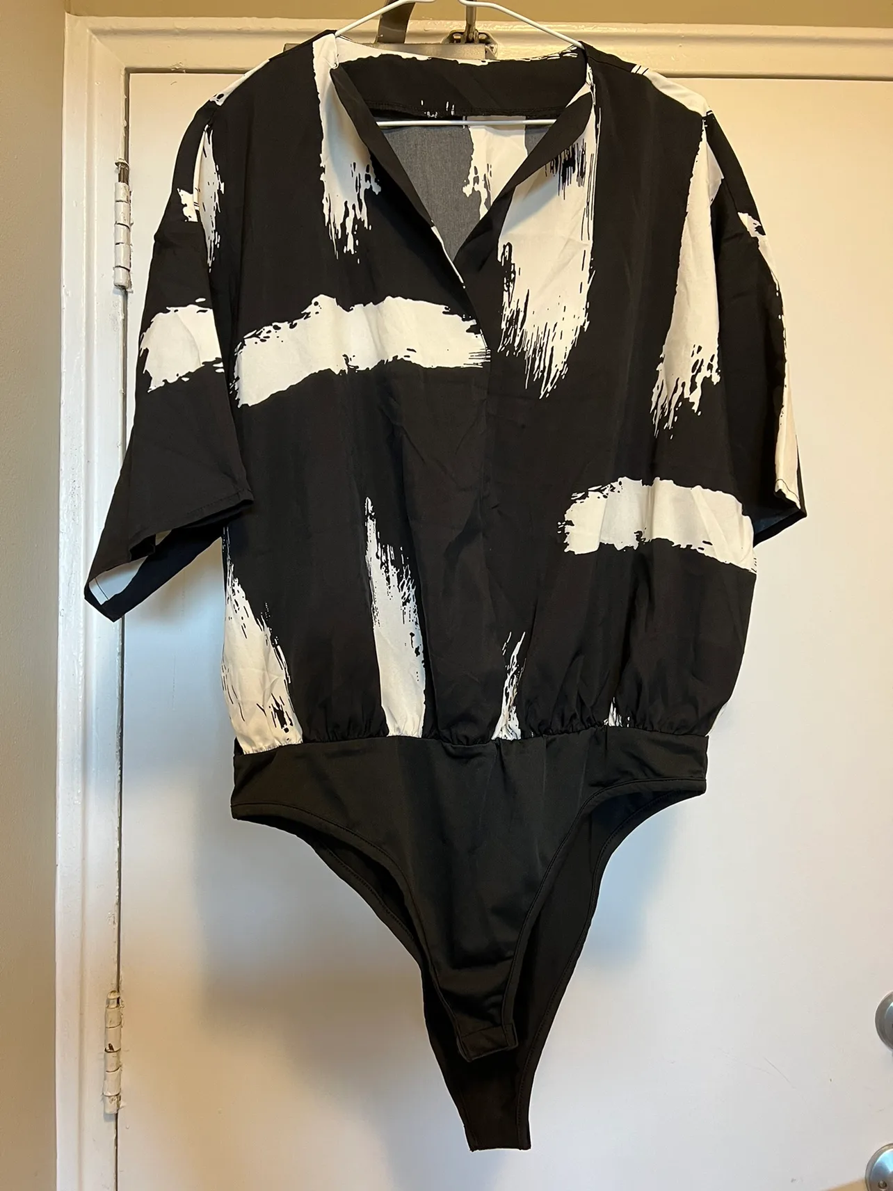 Black and White Abstract Print Bodysuit thumbnail