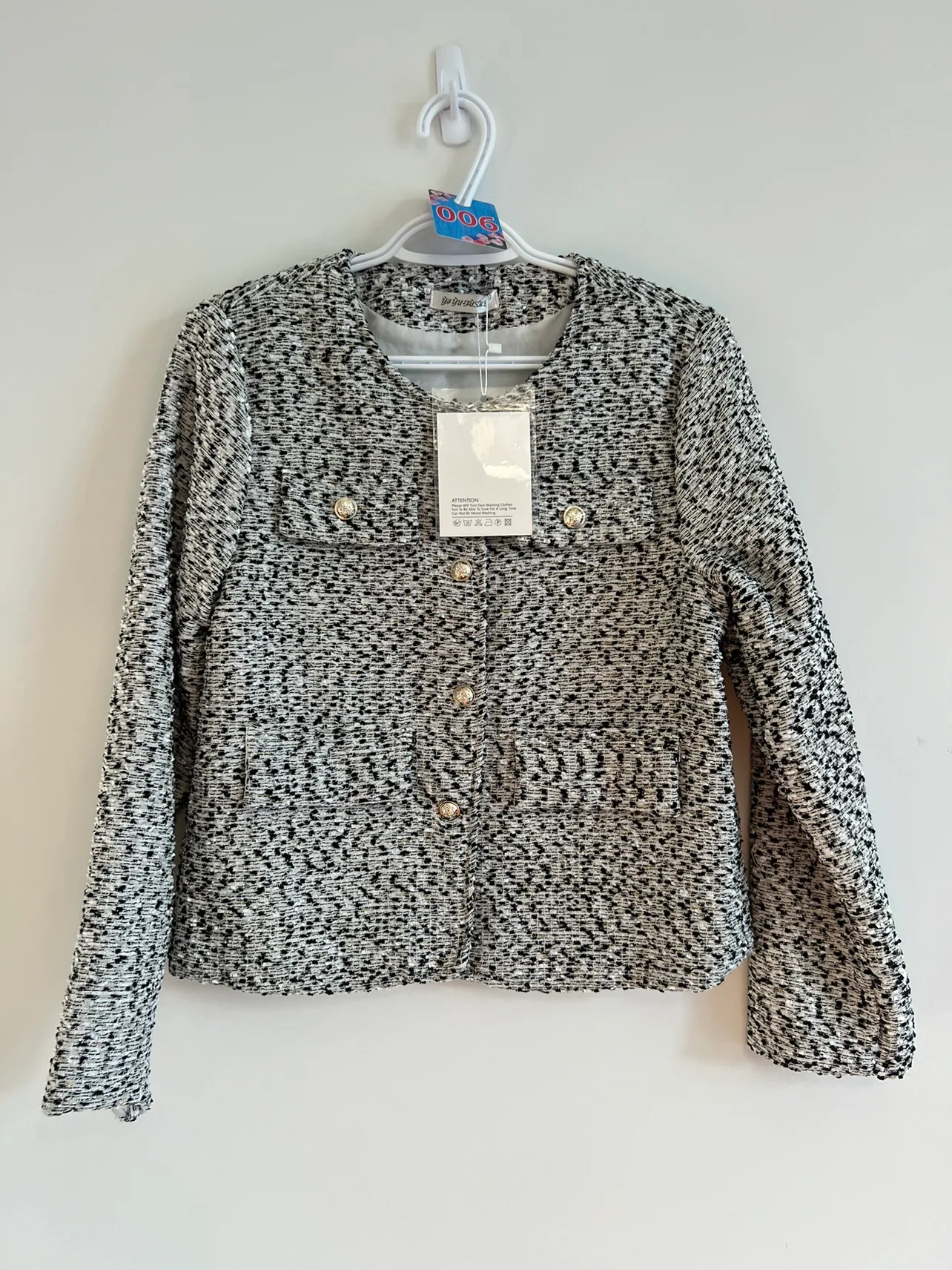 ❗️PRICE DROP ❗️ Women blazer/ sweater/ jacket (S-M) thumbnail