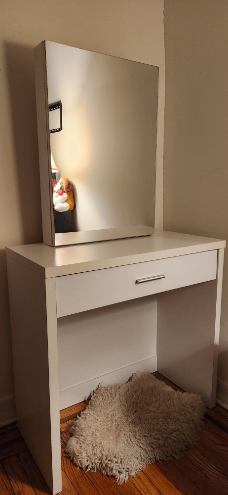 White Vanity Set with Sliding Mirror and Stool - photo 4