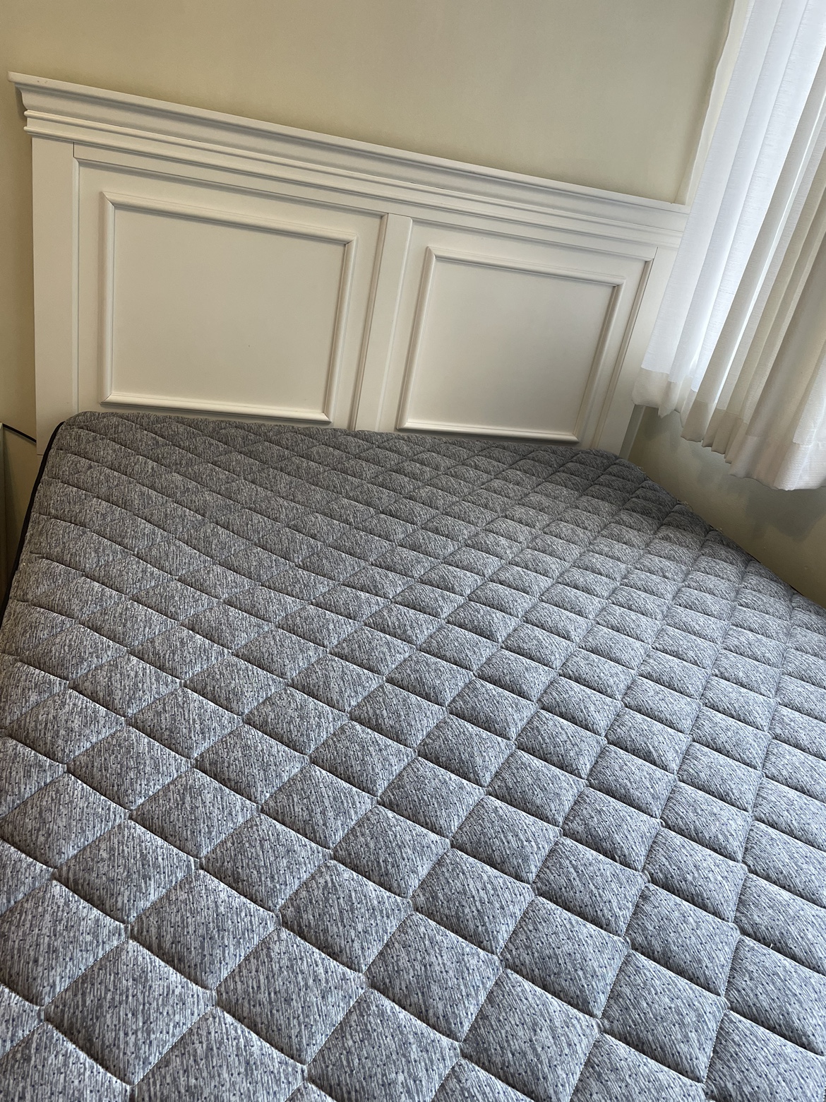 Queen Size Bed Frame with mattress and box spring - photo 4