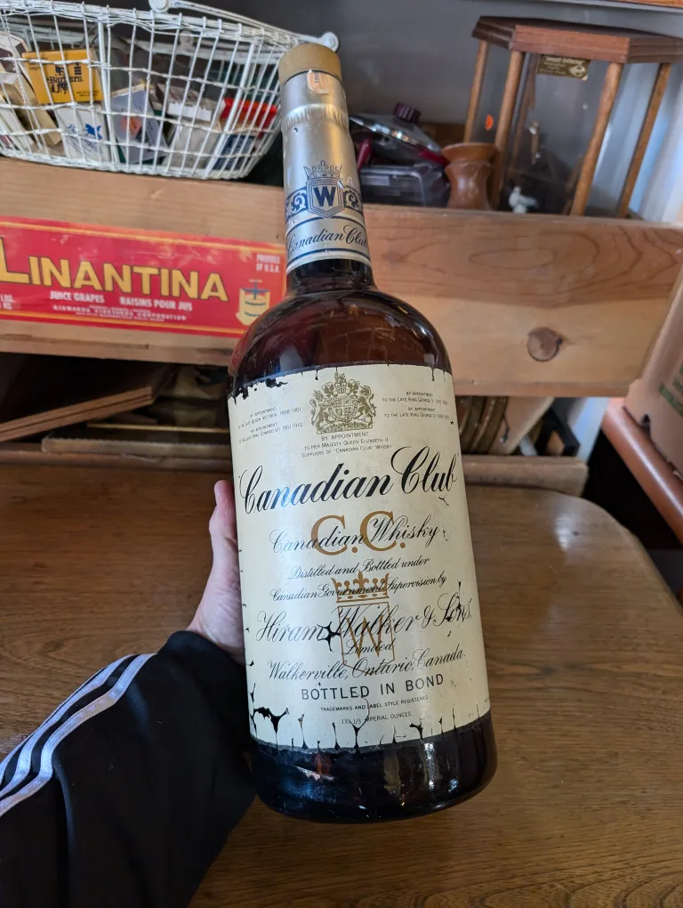 Vintage Huge Glass Canadian Club Whiskey Bottle 133 Oz (empty ) image indicator(6)