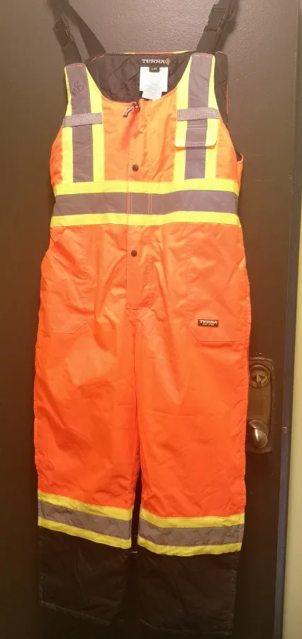 Terra Workwear Insulated Bib Overall and jacket image indicator(3)
