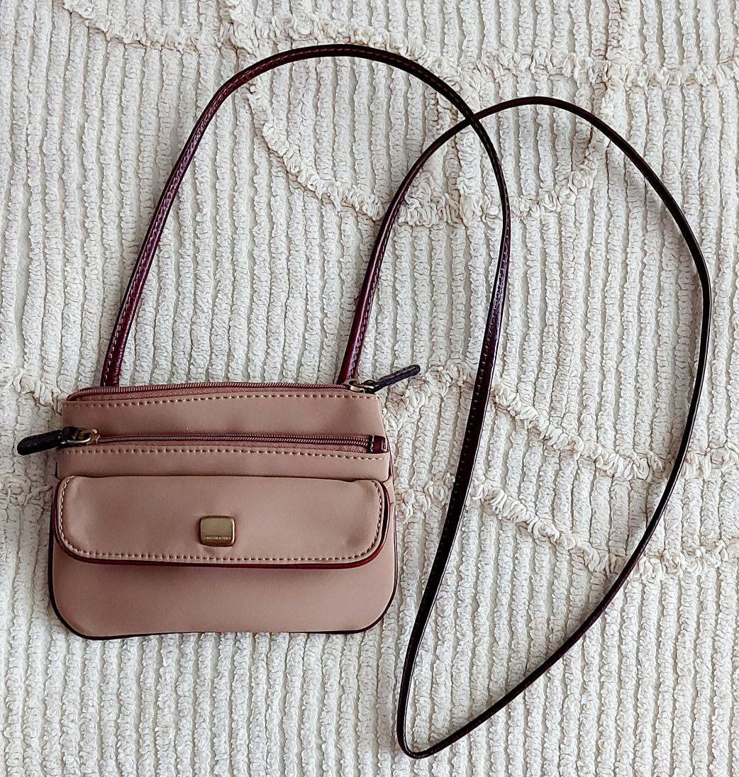 🆕Jones New York crossbody purse/bag