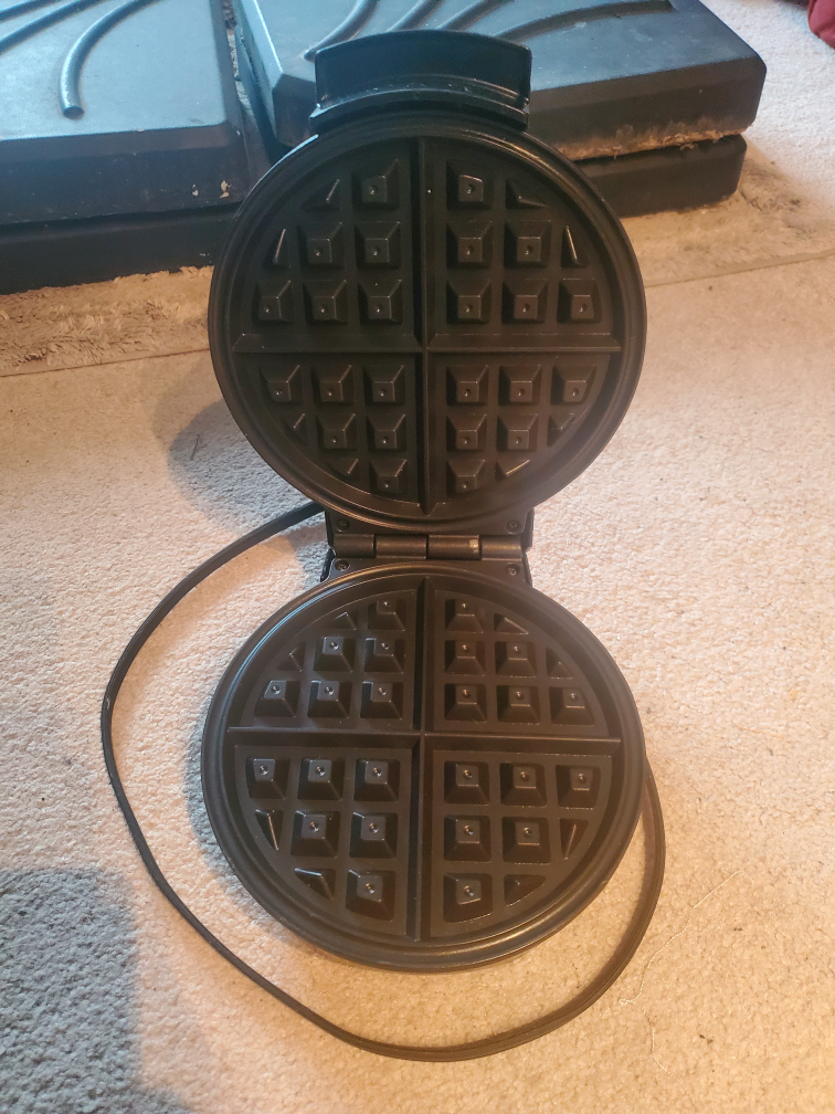 Oster Waffle Maker - photo 2