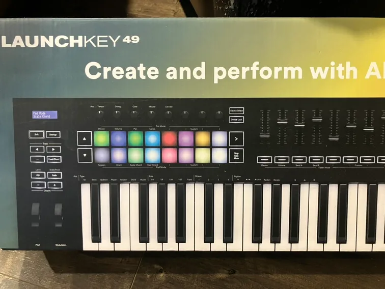 Novation Launchkey 49 thumbnail