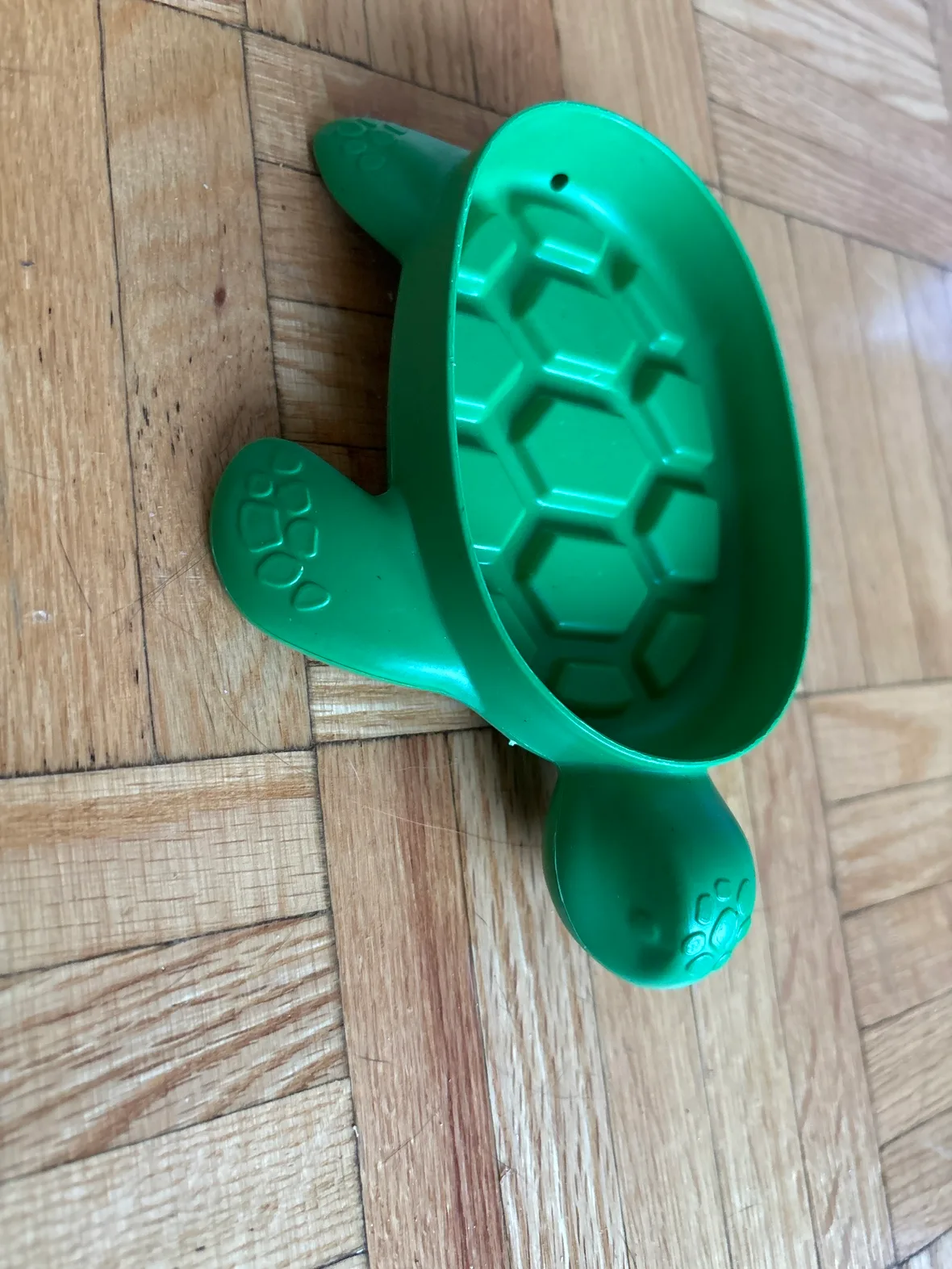 Green Turtle Shaped bar soap holder thumbnail
