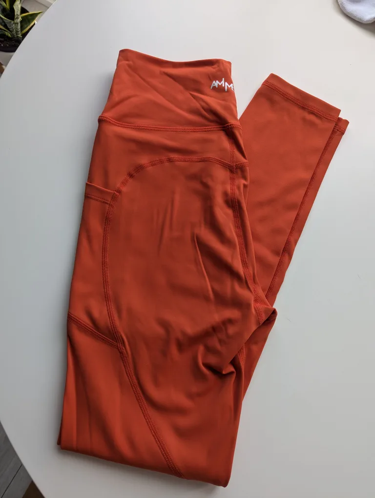 AM ME workout leggings - small image indicator(2)