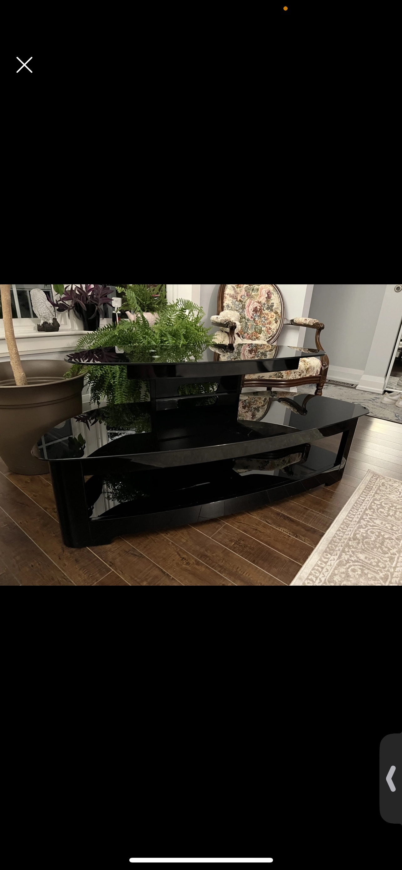 Black TV console