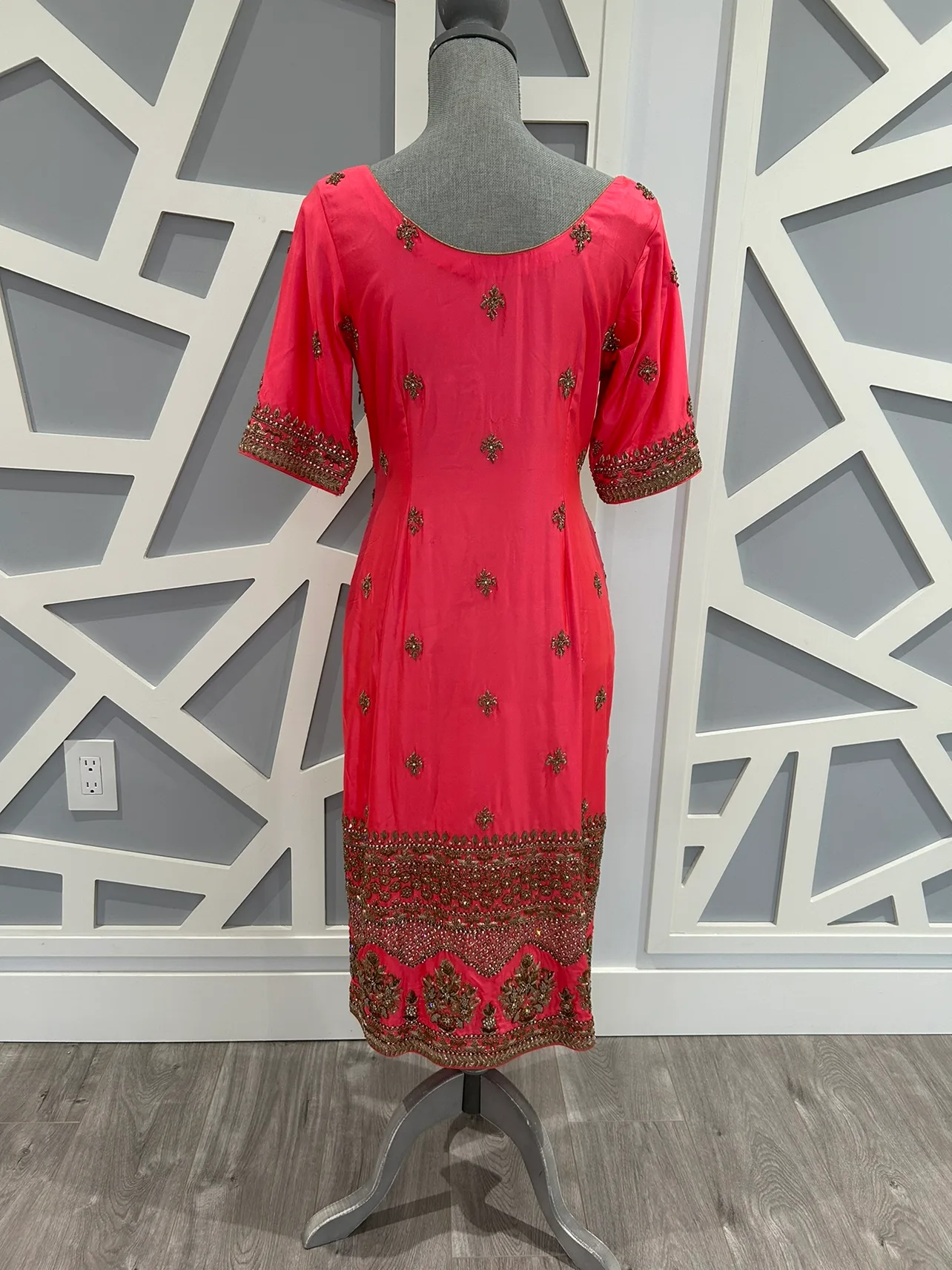 Pink Embroidered Salwar Kameez Suit image indicator(10)