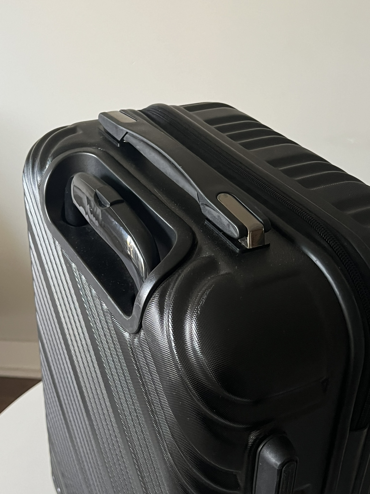 Carryon Luggage - photo 2