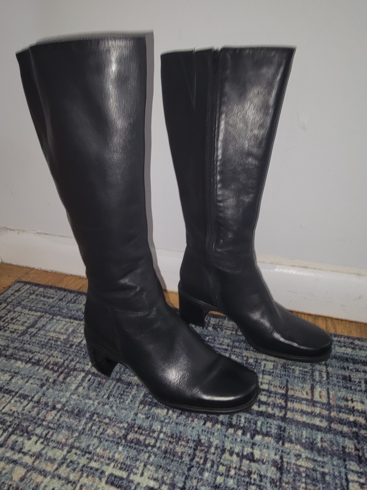 Easy spirit Black Leather Knee High Boots