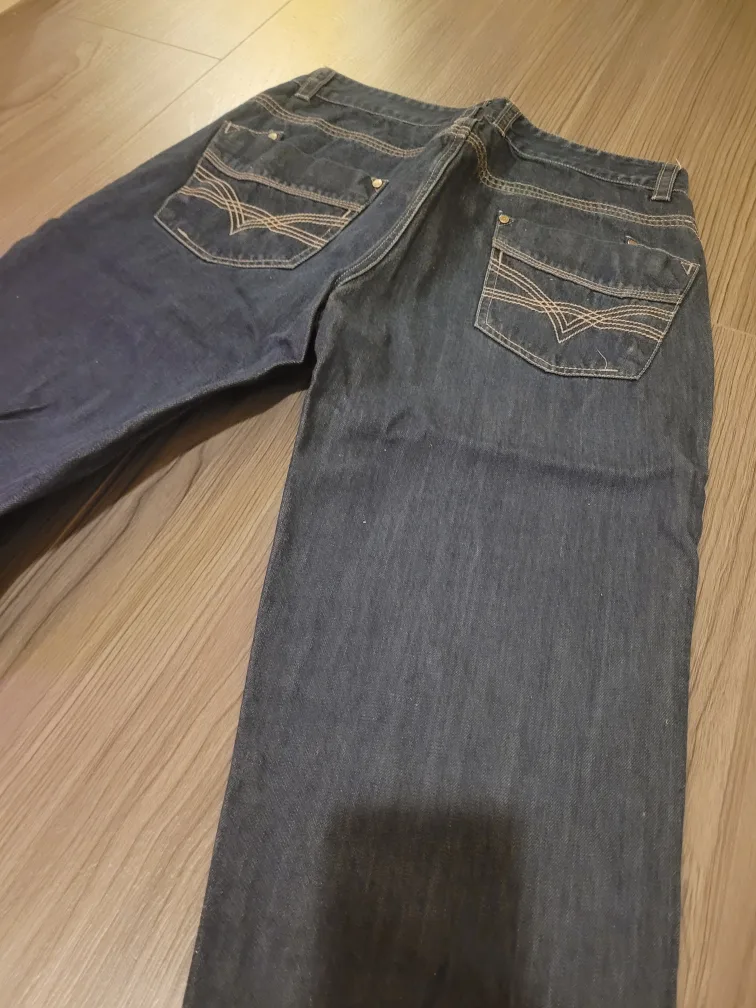 Men's Dark Wash Straight Leg Jeans HOM image indicator(4)