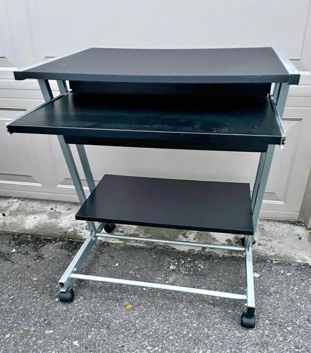 Black Computer Desk on Wheels thumbnail