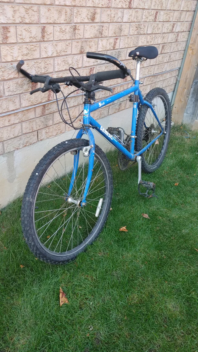 Genesis Mountain Project Stealth Mountain Bike image indicator(7)